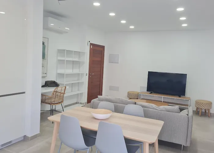 Sabbia Blue קוסטה טגוויסה